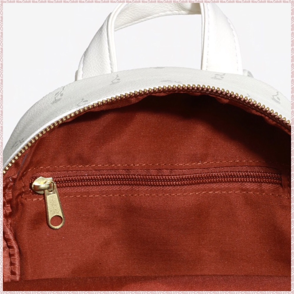 ❗️FIRM❗️Loungefly Disney Belle Ivory Backpack - Picture 6 of 8